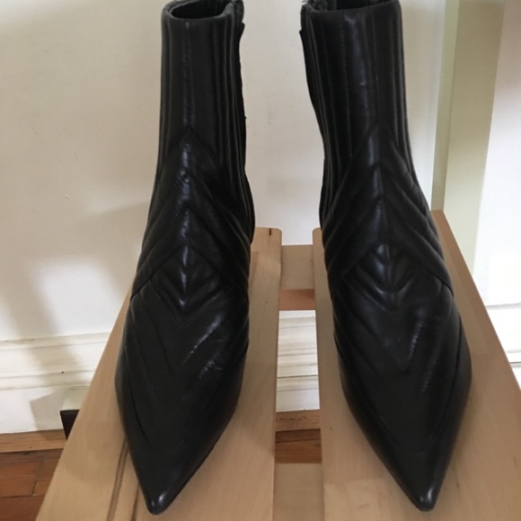 Donald Pliner leather boots size 7 - Picture 3 of 7